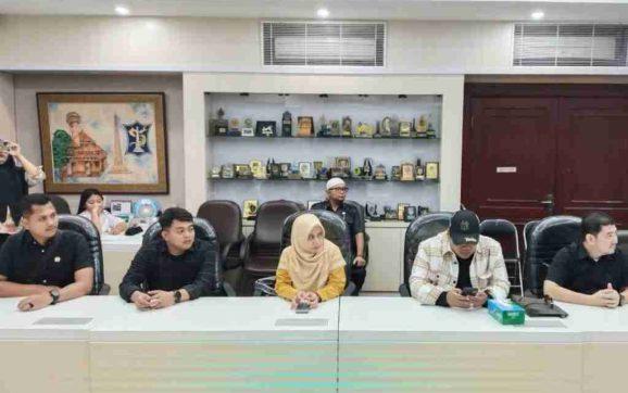Umar Al Faruq Laksanakan Kunjungan Kerja ke DPRD Kota Surabaya