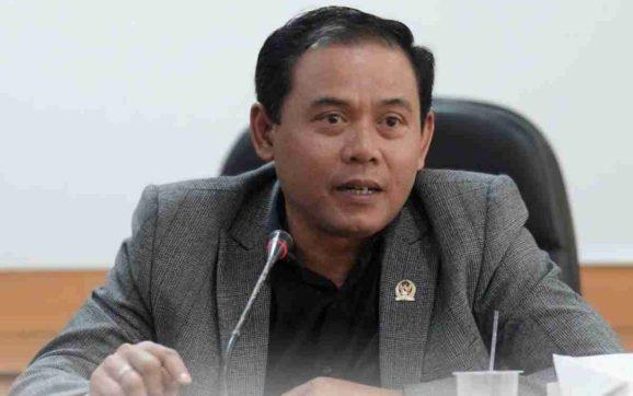 Keributan Siswi SMP Karawang Gegara Rebutan Pria, DPRD Soroti Pendidikan