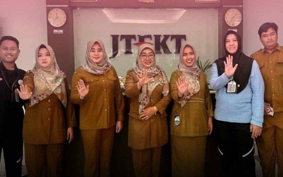 DP3A Karawang Laksanakan Edukasi Pencegahan Kekerasan untuk Pekerja Perempuan di PT JTEKT