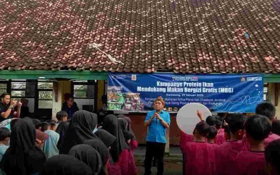 Gerakan Gemar Makan Ikan Ciptakan Generasi Emas di Karawang