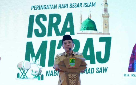 Pemkab Karawang Gelar Peringatan Isra Miraj 1446 H