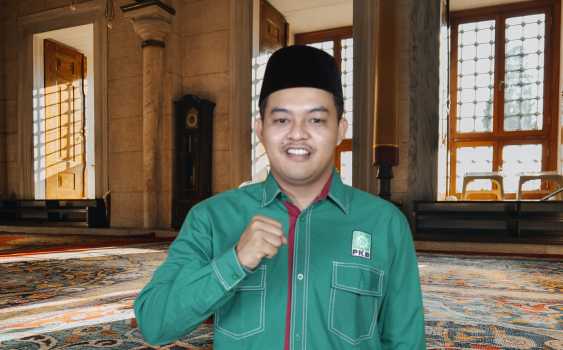 Umar Al Faruq Ajak Kaum Muda Karawang Peringati Malam Nisfu Syaban