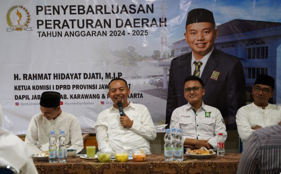 Sosialisasi Perda Pesantren di Karawang Timur oleh Kang Rahmat Hidayat Djati