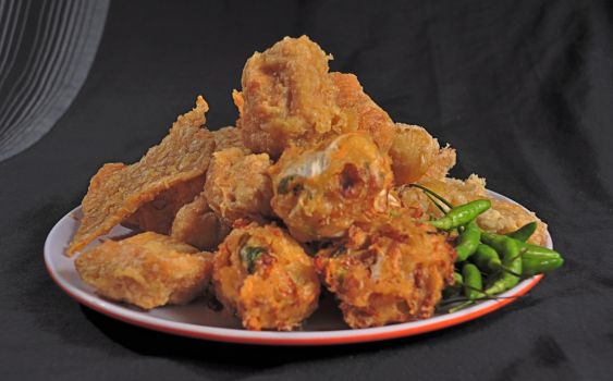 Awas, Dinkes Karawang Ingatkan Bahaya Makan Gorengan Berlebihan Saat Buka Puasa