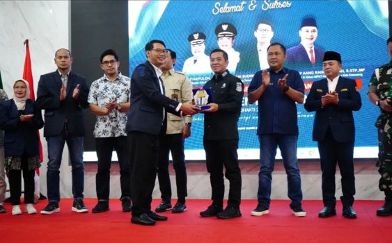 Pelantikan Pengurus Karang Taruna Karawang 2024-2029