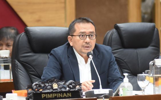 Komisi V DPR RI Panggil Basarnas Bahas Evakuasi Turis Brasil di Rinjani