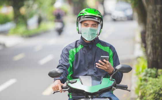 Pimpinan Komisi V Kaget soal Rencana Kenaikan Tarif Ojol: DPR Belum Pernah Diajak Komunikasi