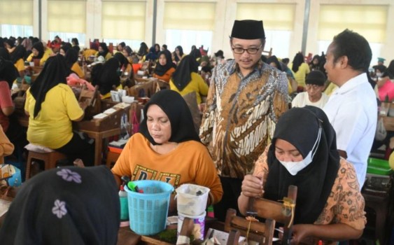 Sekjen PKB Dorong Perlindungan Industri SKT, Sebut SKT Warisan Budaya dan Penopang Ekonomi