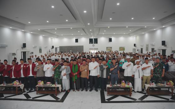 DKM Masjid Agung Karawang Periode 2025–2029 Dilantik, Bupati H. Aep Dorong Masjid Jadi Ruang Nyaman dan Inspiratif bagi Generasi Muda