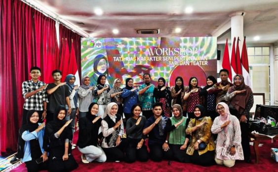 Kembangkan Potensi Lokal, Komite Ekraf Karawang Tingkatkan Nilai Ekonomi Kreatif melalui Workshop Tata Rias Karakter