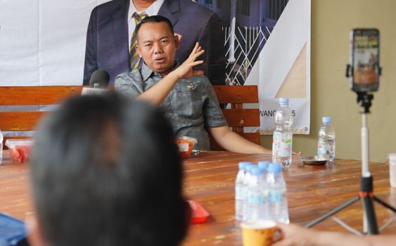 Dampak Pemotongan TKD Karawang Rp700 M, Rahmat Djati: Bupati Jangan Pasrah, Ajukan Program Krusial ke Kemenkeu!