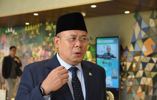 Wakil Ketua DPR RI Pastikan Tidak Ada Usulan Kembalikan UU KPK ke Versi Lama
