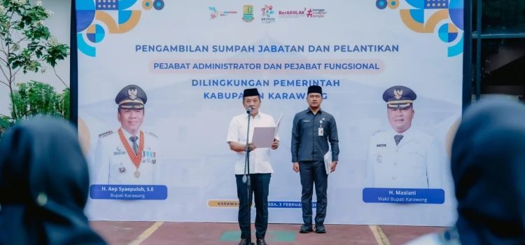 Bupati Aep Lantik 13 Pejabat Administrator dan Kepala Puskesmas di Karawang