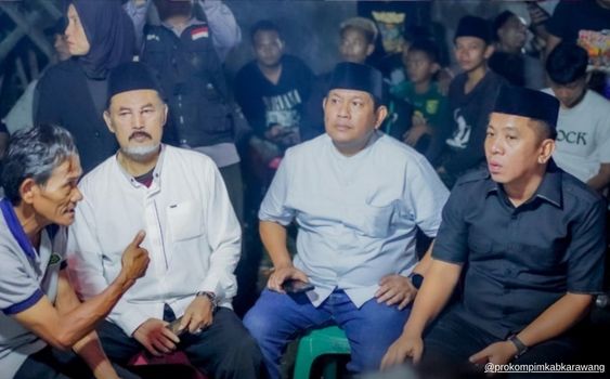 Bupati Karawang Beri Santunan Rp50 Juta bagi Korban Laka Majalengka