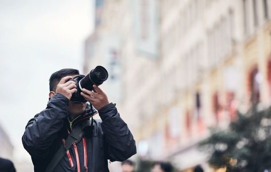 Dibalik Satu Bidikan Sempurna: Rahasia Jam Terbang dan ‘Kegagalan’ dalam Dunia Fotografi