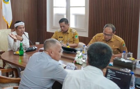 Gubernur Dedi Mulyadi dan Bupati Aep Syaepuloh Sinkronisasi Penataan Tambang dan Jalan di Karawang